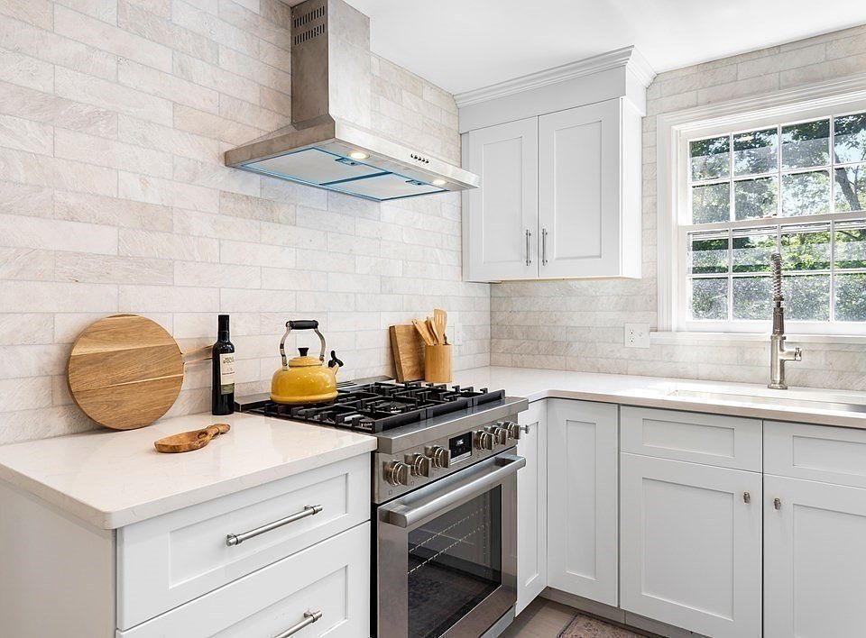 665 Hale St, Beverly, MA 01915 Zillow