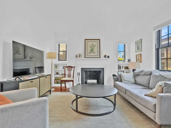 12 Clark Street image 1 of 10