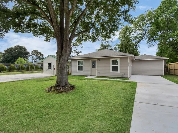 5038 Bataan Road, Houston, TX 77033