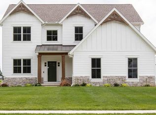 8485 Justin Ln, Monclova, OH 43542