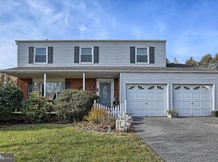 442 Springhouse Rd, Harrisburg, PA 17111