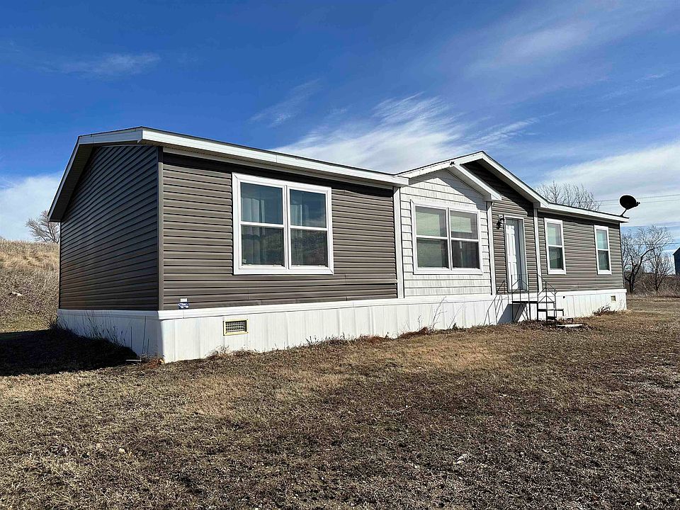 219 E Unis St, Zap, ND 58580 MLS 240467 Zillow