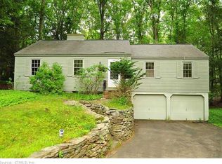 18 Westwood Rd, Mansfield, CT 06268