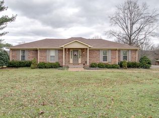 5401 Valley Dr, Old Hickory, TN 37138