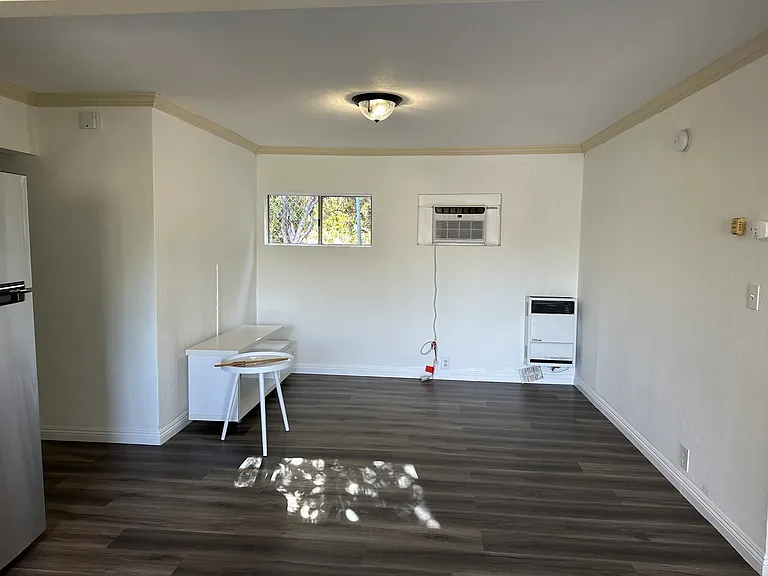 1416 1/2 Allison Ave — Photo 8