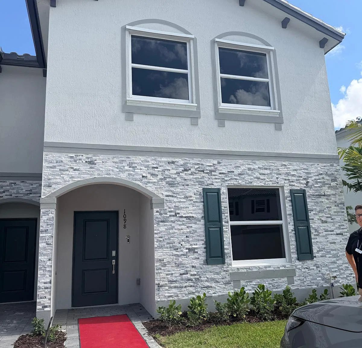 4 bed, 1633 sqft, $2,750 — Photo 1