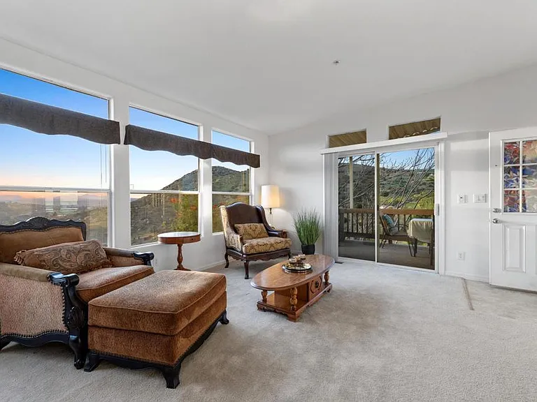 14821 Highland Valley Rd — Photo 5