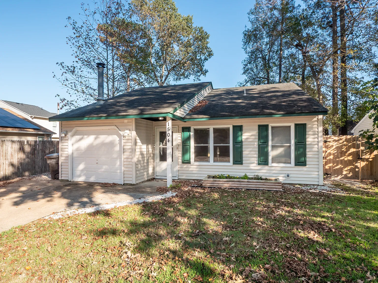 3 bed, 1248 sqft, $2,495 — Photo 3