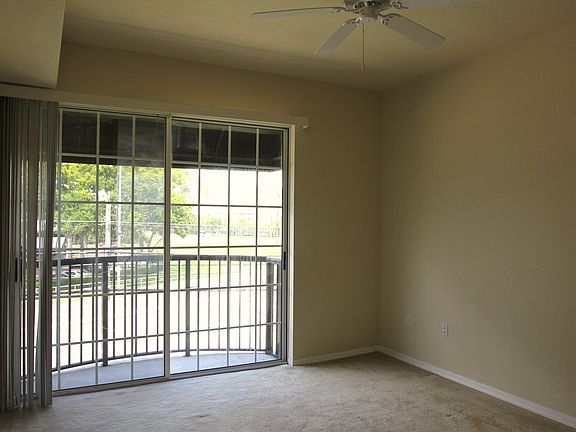 3rd image of 5210 W Kennedy Blvd