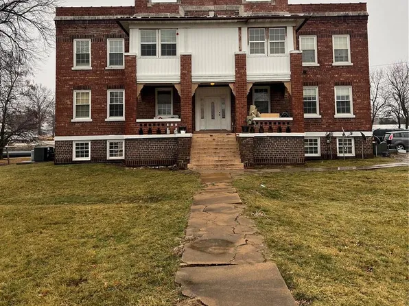 230 Pickering St, Montgomery City, MO 63361