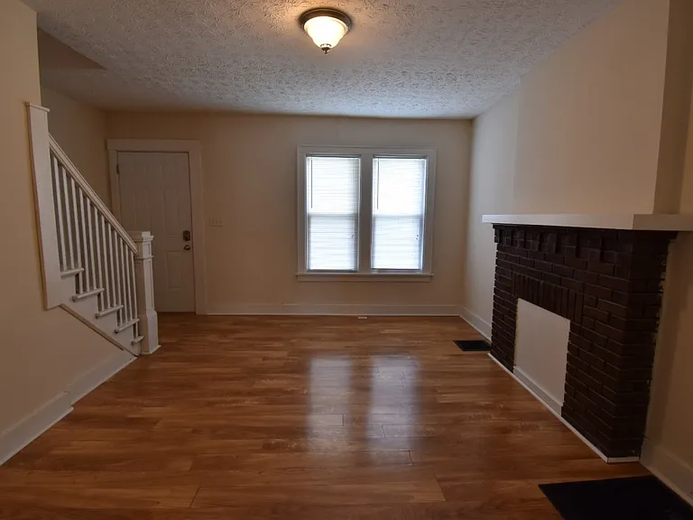 443 E 15th Ave — Photo 1