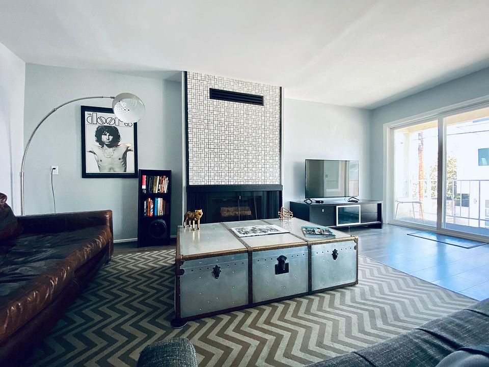 1st image of 2810 Pacific Ave APT 2