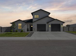 2130 Bloomfield Ave, Grand Junction, CO 81505