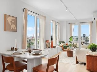 16 West St #312, Brooklyn, NY 11222