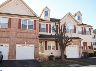 202 Raintree Xing, Hatfield, PA 19440