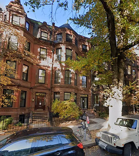 381 Commonwealth Ave Photo 1