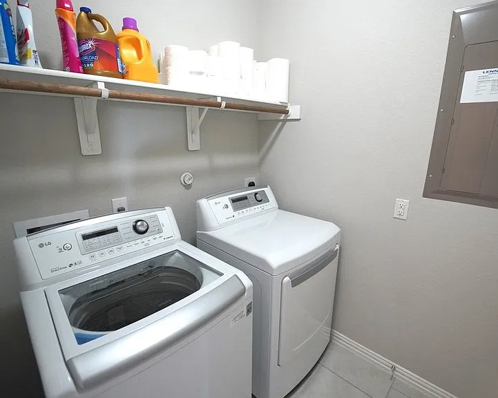 723 Gallorette Blf — Photo 13