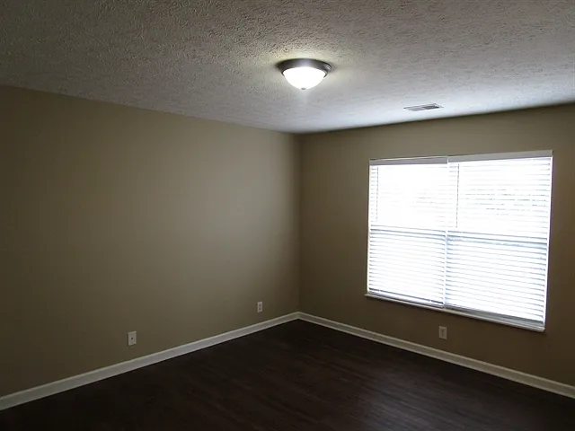 2990 Buckner Ln — Photo 9