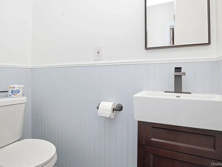 52 Nelson Ave #2 — Photo 21