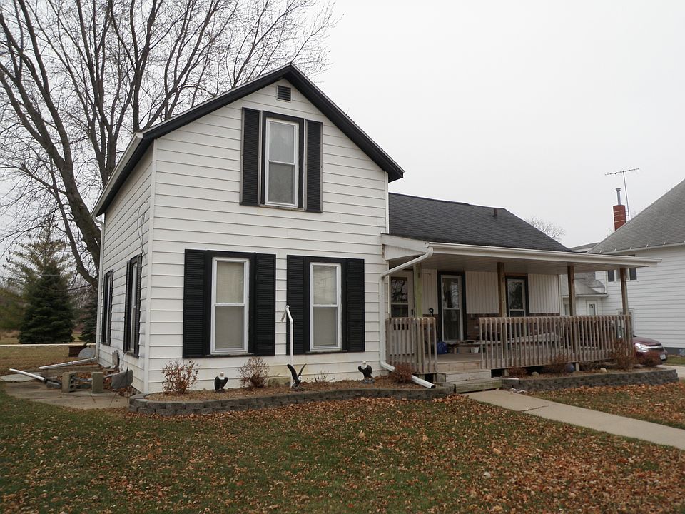1st image of 206 Grove St