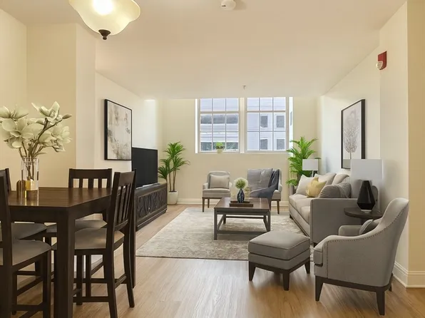 200 Market St #3410, Lowell, MA 01852