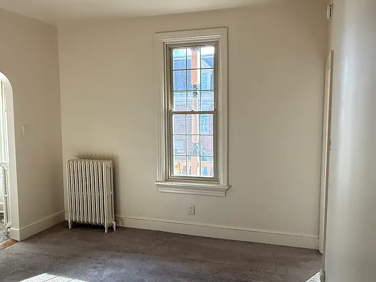 39 N 8th St #4 — Photo 7
