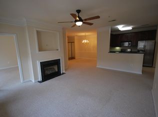 12170 Abington Hall Pl APT 202, Reston, VA 20190