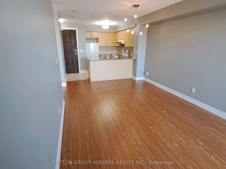 7 N Park Rd #1202 — Photo 5