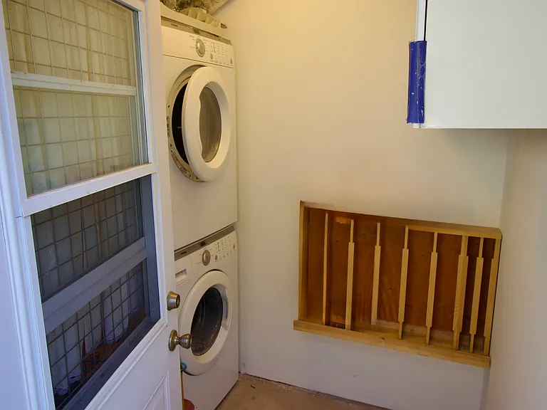 212 Gilbert Ave — Photo 19