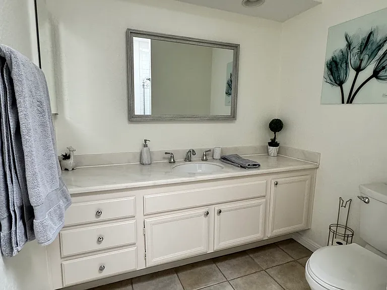 166 Wimbledon Ct — Photo 37