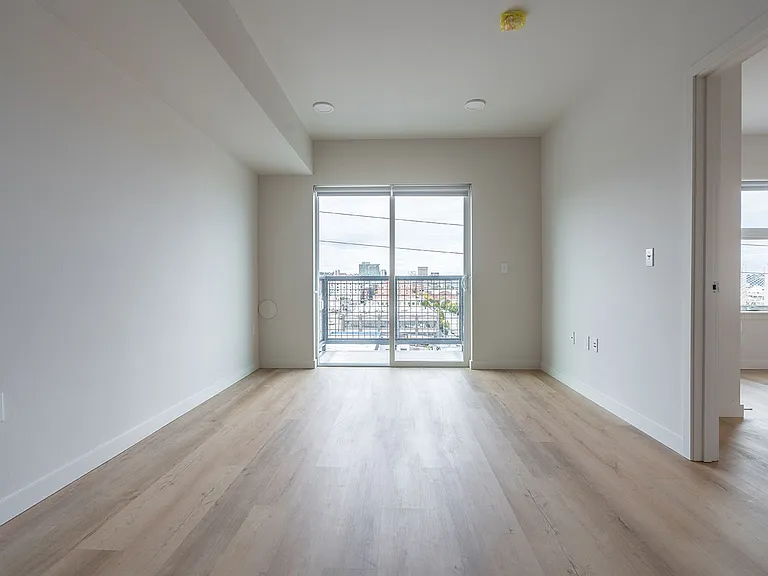 Cornus House — Photo 10