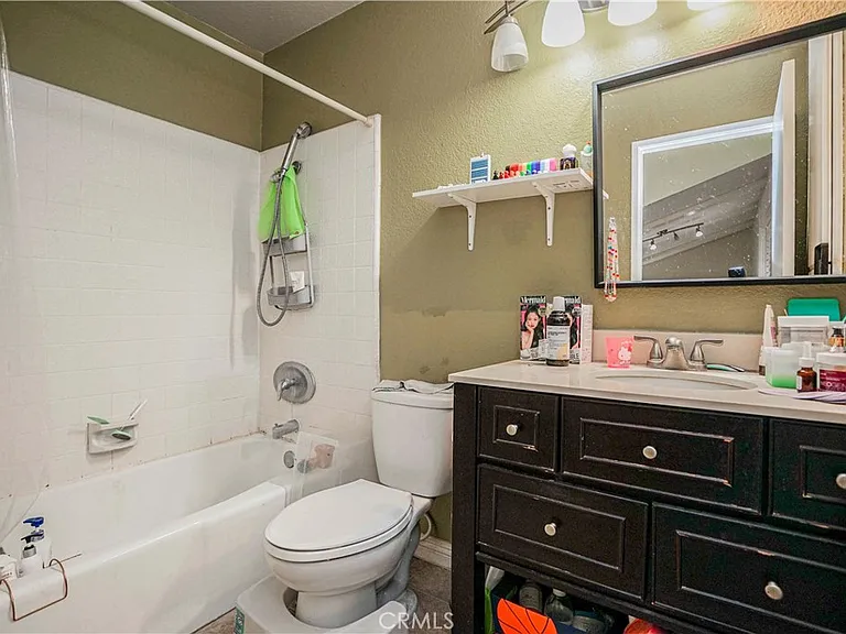 926 Whitewater Dr — Photo 16