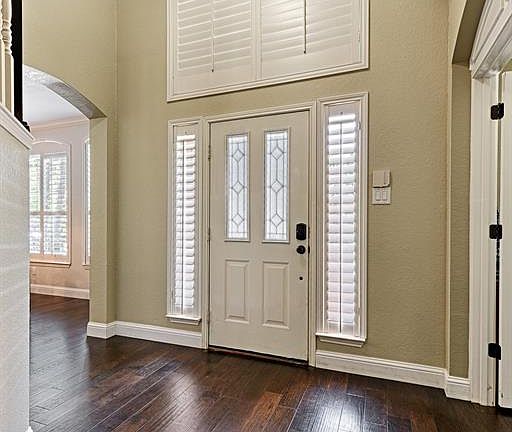 2nd image of 623 Forest Hill Dr