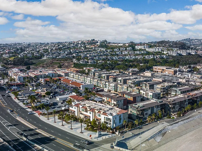 Doheny Way — Photo 24