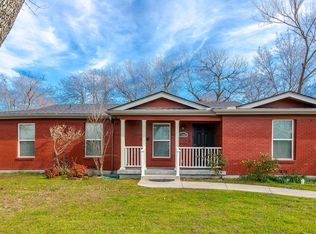 1333 S Pine St, Grapevine, TX 76051
