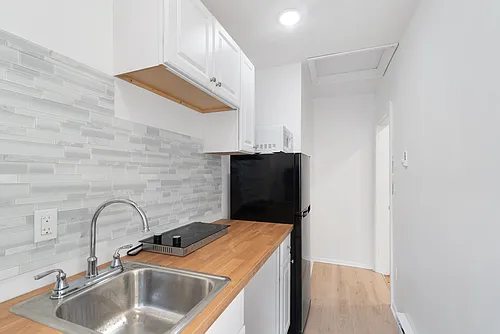 60 Amherst St #3 Photo 1