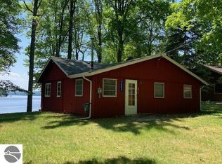 7583 Mile Point Ln, Central Lake, MI 49622