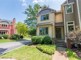50 Cornhill Pl, Rochester, NY 14608