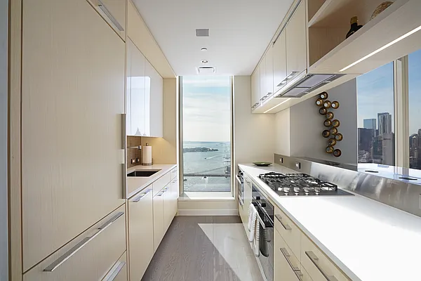 Rented by Nolita Group | media 15