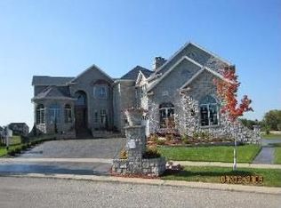 10921 Scarlet Dr, Orland Park, IL 60467