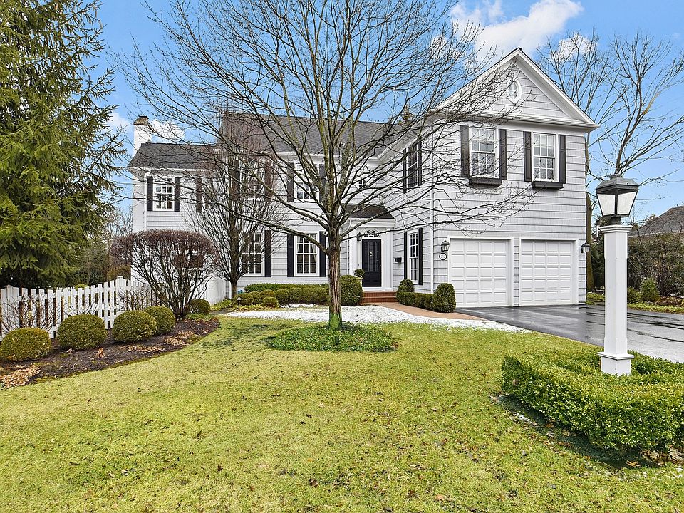 1st image of 252 Walden Dr