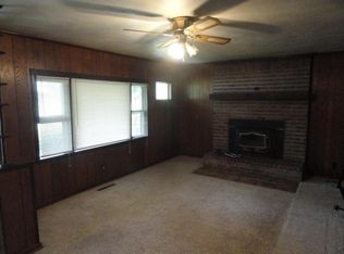 307 W Cale St, Monett, MO 65708