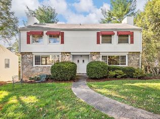 30 Lorraine Ave, Asheville, NC 28804