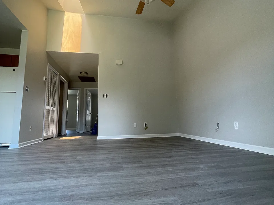 3311 Clover Meadows Dr