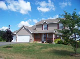 347 Eagle Ridge Dr, Roberts, WI 54023