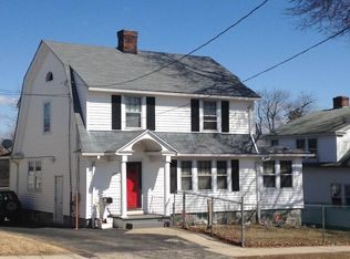 135 Price St, Bridgeport, CT 06610