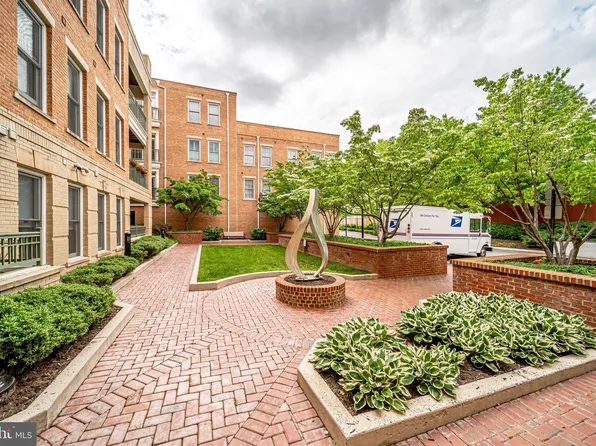 1115 Cameron St Unit 208, Alexandria, VA 22314