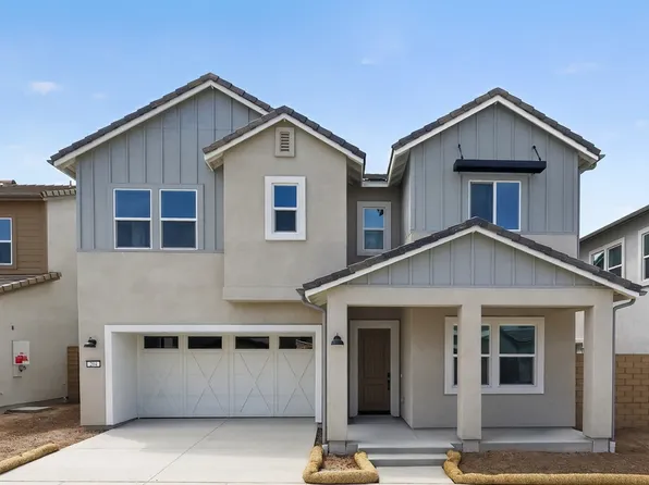204 Briar Moon, Irvine, CA 92618