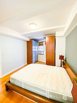 4th image of 314 41st St #805A