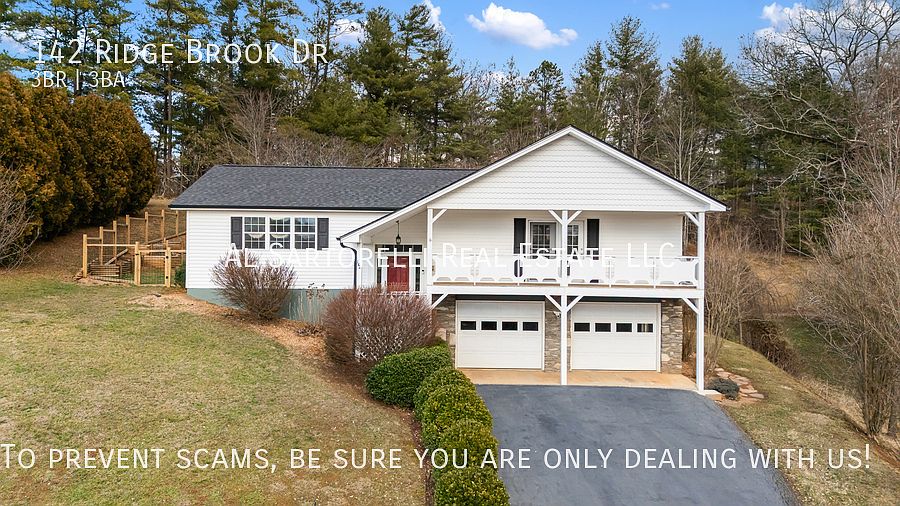 1st image of 142 Ridge Brook Dr